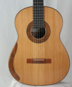 Graham Caldersmith luthier classical guitar 19CAL113-04