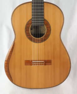 Graham Caldersmith luthier classical guitar No 105 19CAL105-09