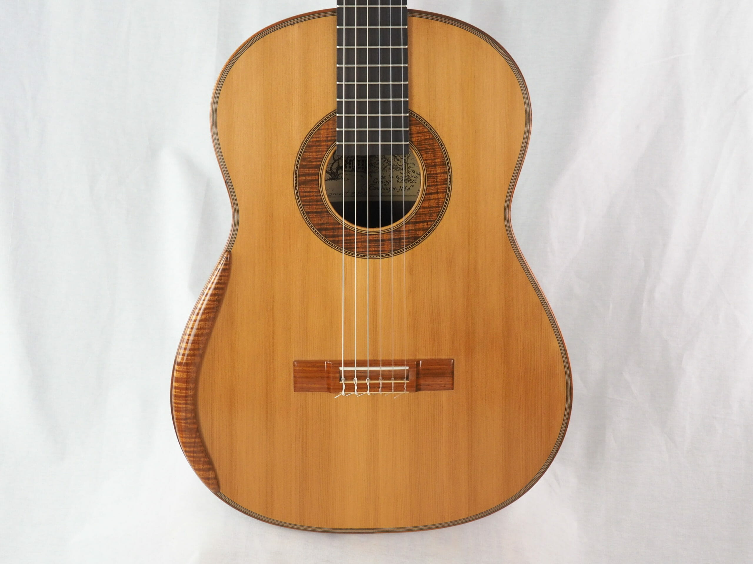 Graham Caldersmith luthier classical guitar No 105 19CAL105-09