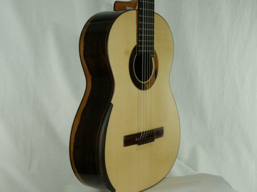 Hioryasu Asakura luthier classical guitar 2023 (8)