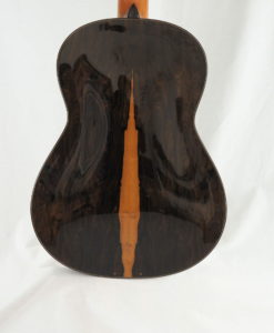 Kim Lissarrague luthier classical guitar 348 19LIS348-04