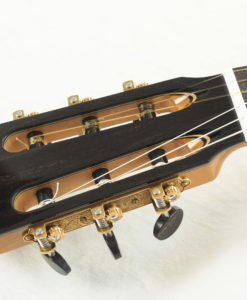 Kim Lissarrague luthier classical guitar No 335 19LIS335-02