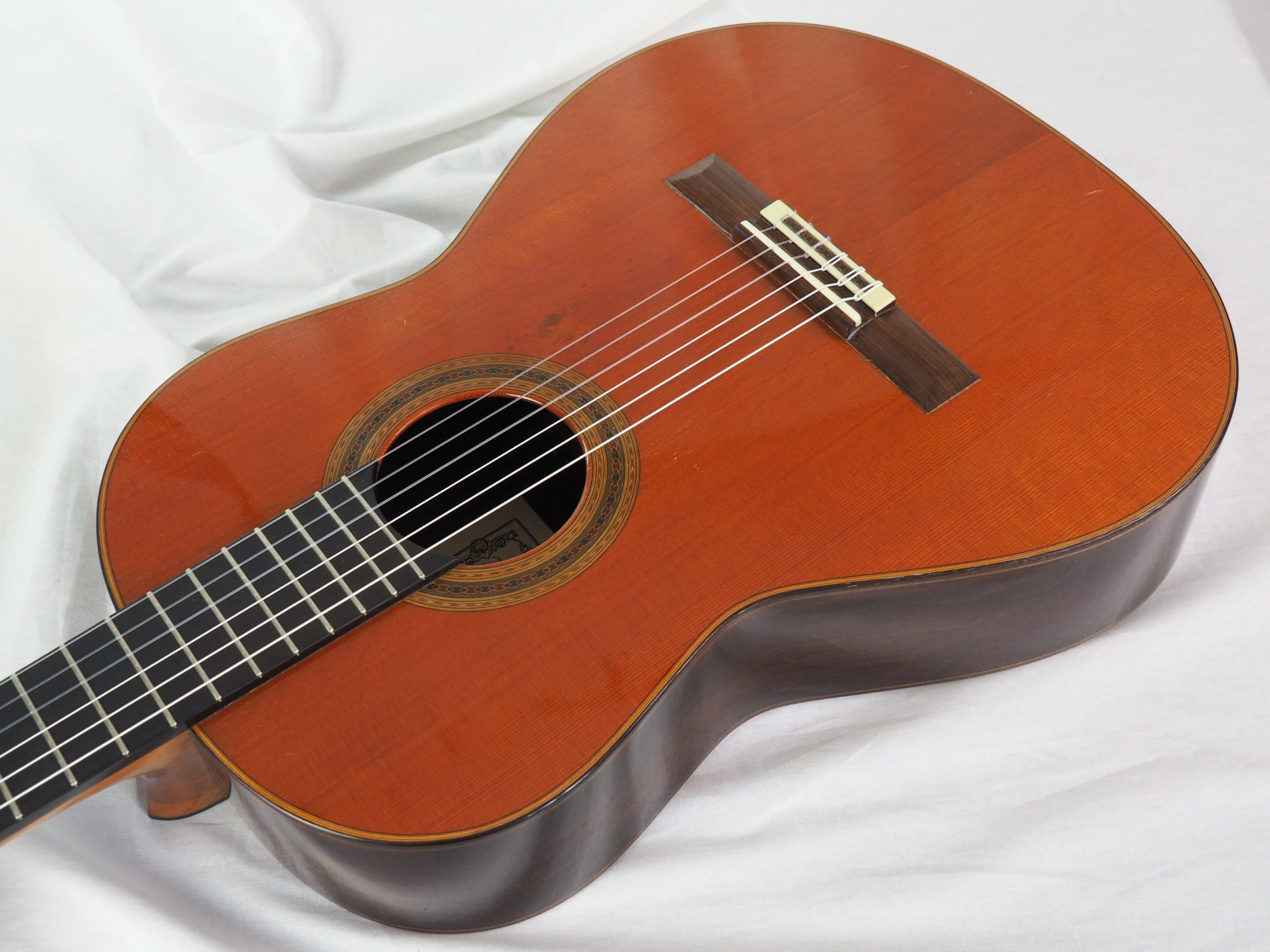 Daniel Friederich luthier classical guitar No 653 19FRI653-10