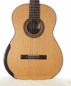 classical guitar of luthier Kim Lissarrague