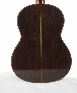 classical guitar luthier Reza Safavian