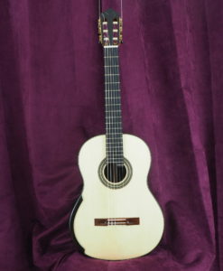 luthier stanislaw Partika classical guitar