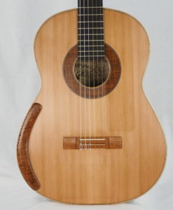 classical guitar luthier graham Caldersmith 17CAL108-01