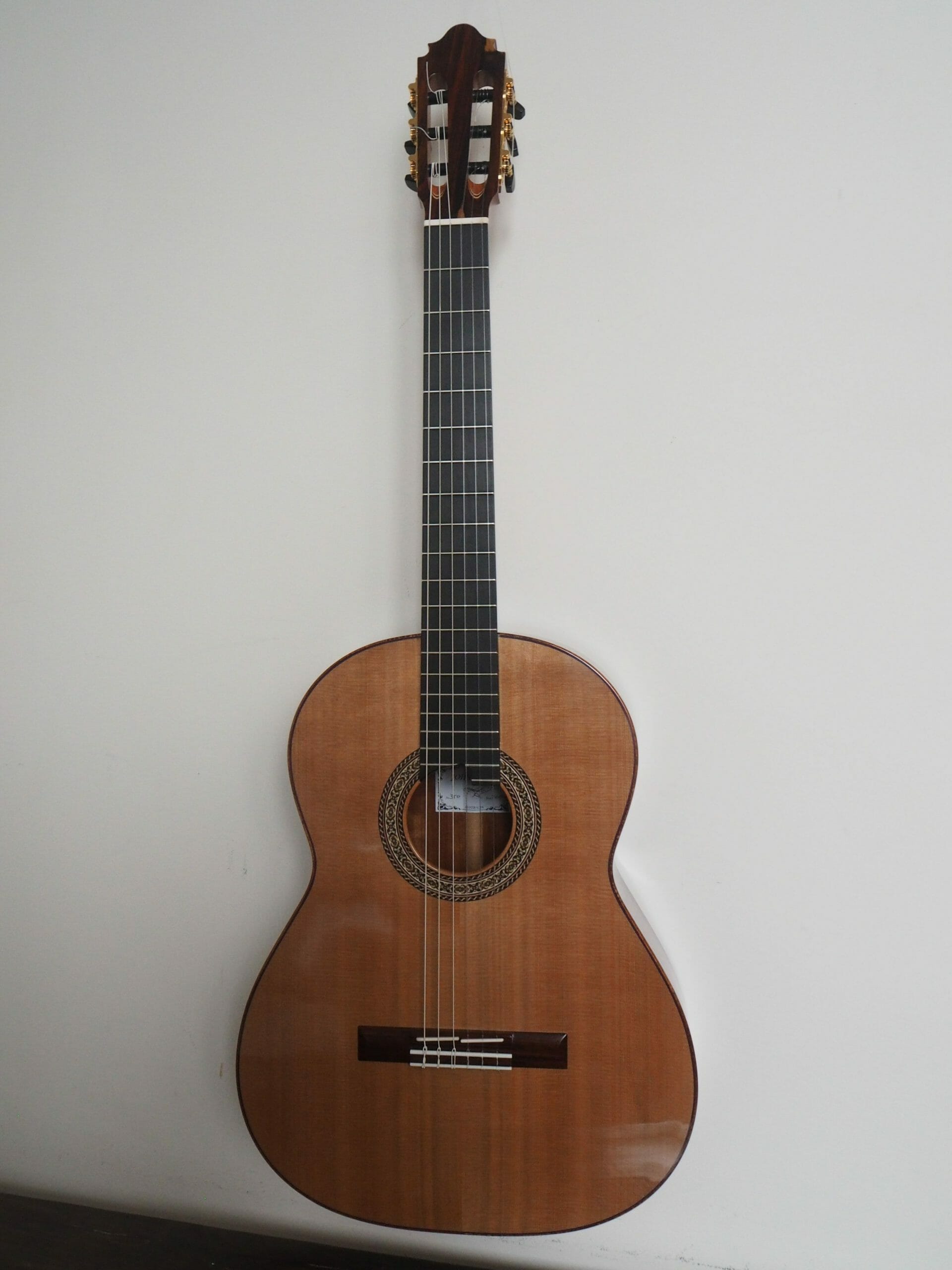 Guitare classique luthier John Price n°352- Australie - Guitare