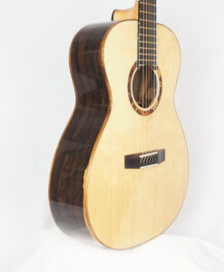 Kevin Muiderman acoustic guitar OM 19MUI019-06
