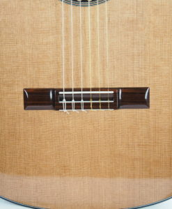 Luthier Kim Lissarrague concert lattice classical guitar